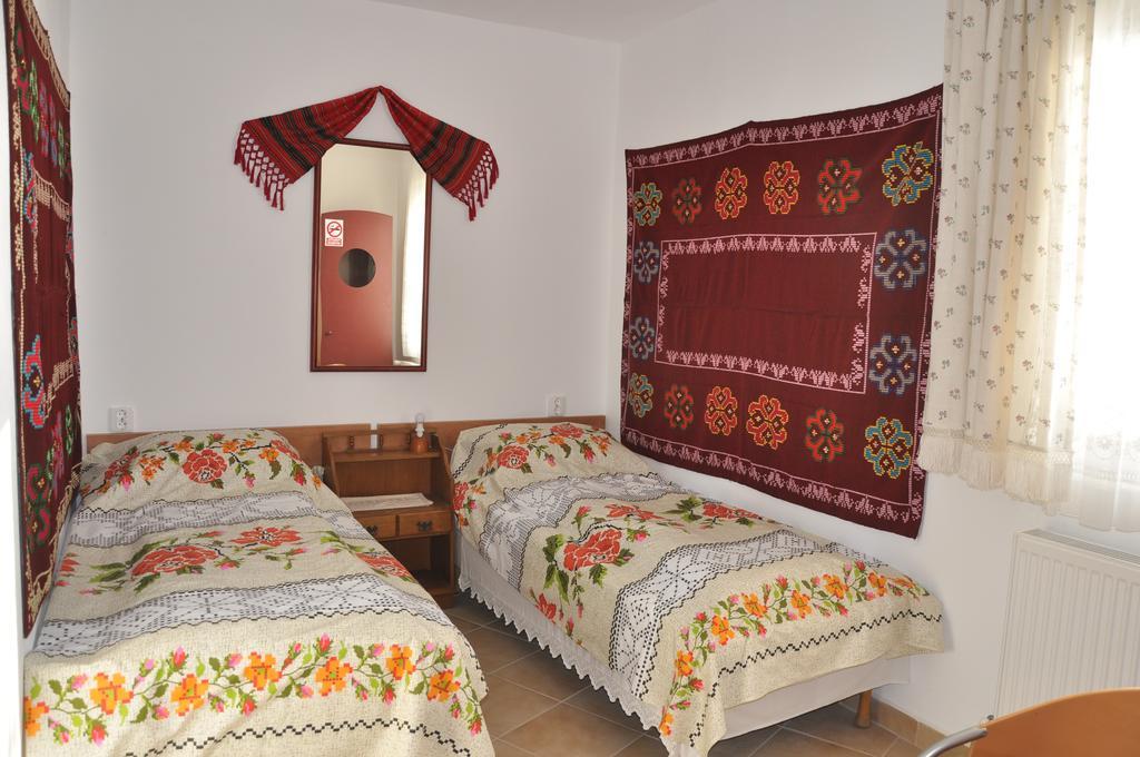 Pensiune Muzeu Traditional Poveste In Transilvania Sighişoara Esterno foto