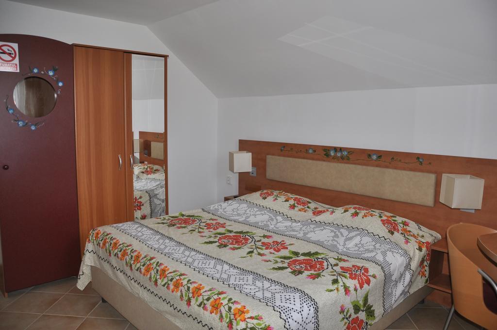 Pensiune Muzeu Traditional Poveste In Transilvania Sighişoara Esterno foto